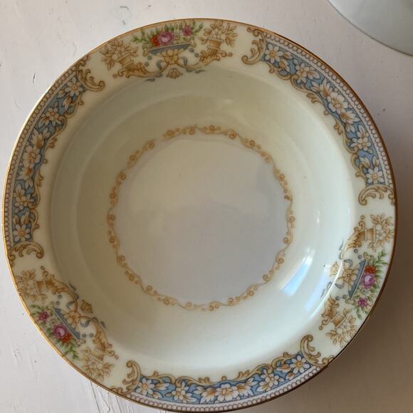 Vintage Noritake Pattern RO2 Dessert Bowls, Set of 4 - Picture 8 of 11